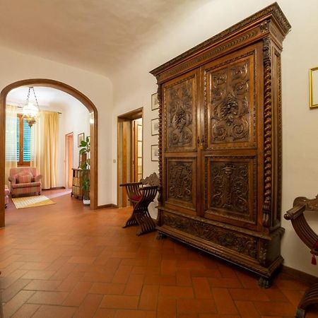 110 Sqm Apartment 6 Sleeps In Santa Croce Florença Exterior foto