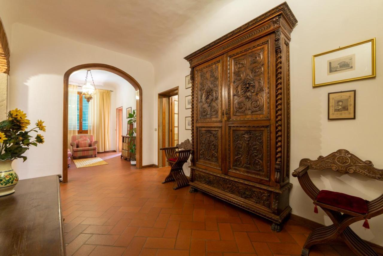 110 Sqm Apartment 6 Sleeps In Santa Croce Florença Exterior foto